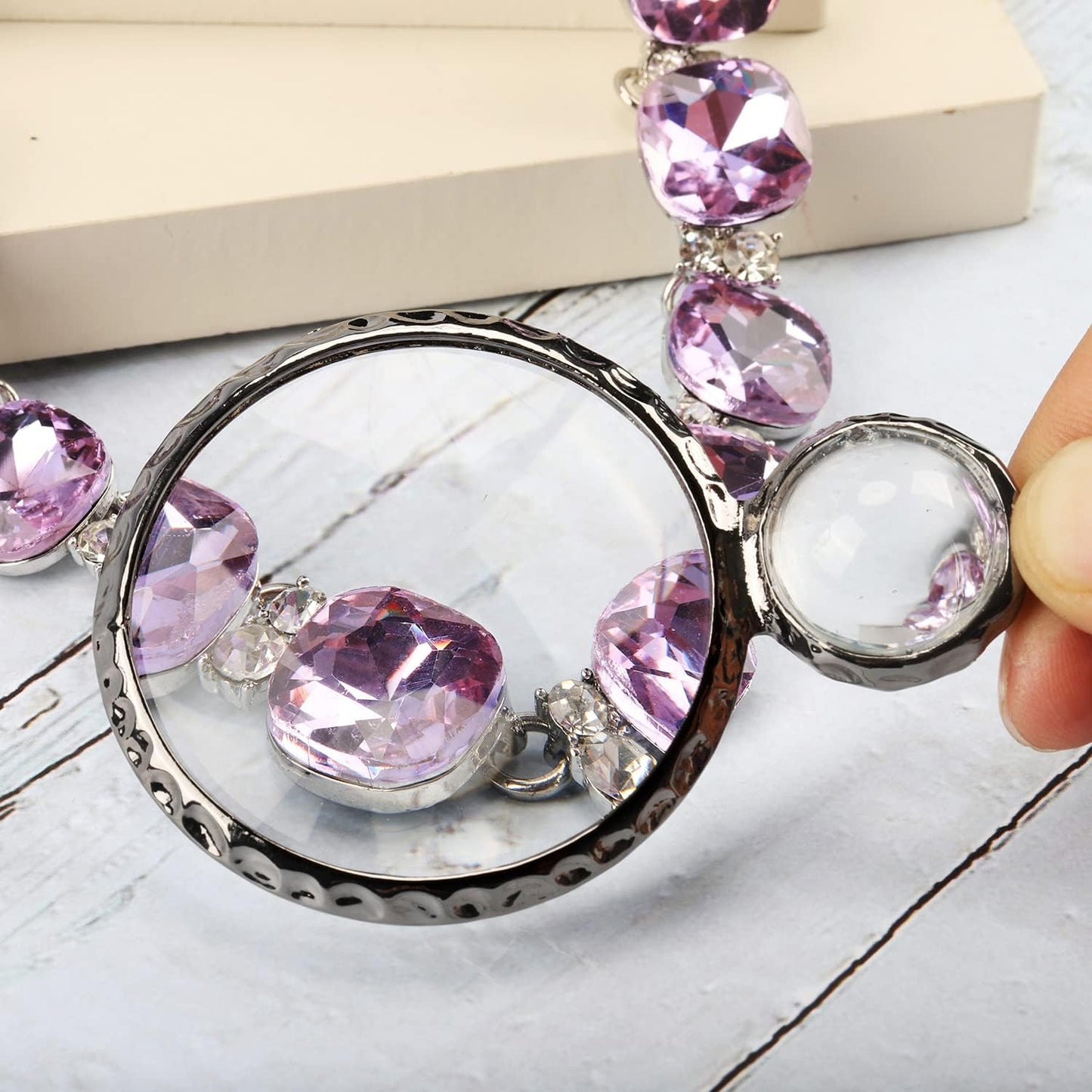 Elegant Magnifier Pendant Necklace